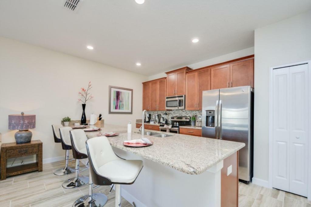Pleasant House In Storey Lake Near Disney Kissimmee Extérieur photo
