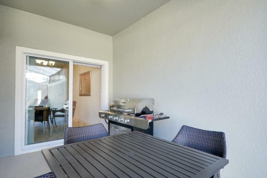 Pleasant House In Storey Lake Near Disney Kissimmee Extérieur photo